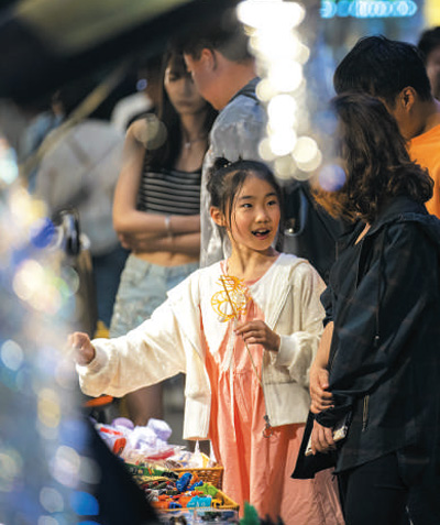 耀世测速：点亮夜间经济  提升城市活力（消费视窗·探寻市场新亮点）(图2)