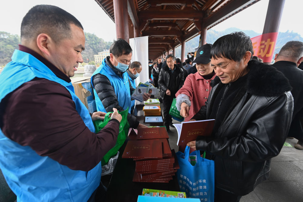 耀世娱乐：厚植科学土壤 夯实创新之基——写在第20届全国科普日活动到来之际(图5)